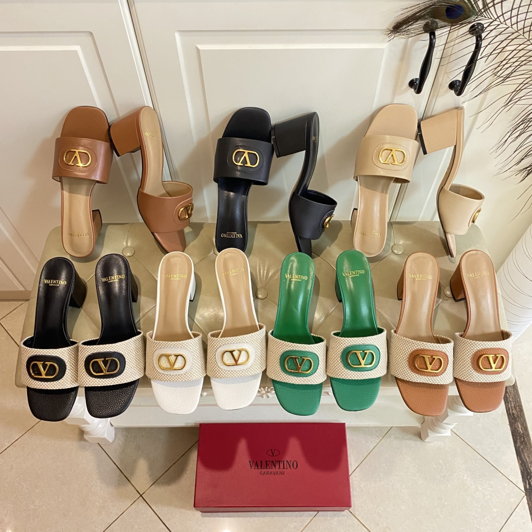 NO:232003,Rubber outsole, (customized leather sole), Valentino Valentino new slippers, cowhide/woven surface, sheepskin, heel height 6.5cm, size 35-41 (size 42, 43 can be customized without return and exchange), slippers, valentino, valentino, slippers, cowhide, sheepskin19860909橡胶大底,(真皮底定做),华伦天奴Valentino新款拖鞋,牛皮/编织面,羊皮里,跟高6.5cm,35-41码(42,43码可定做不退换),拖鞋,valentino,valentino,slippers,cowhide,sheepskin,Women's Shoes