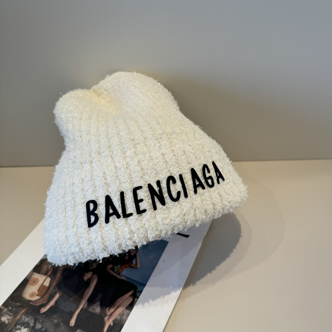 NO:365477,BALENCIAGA's new logo wool hat, cool colors, different styles for men and women, the first batch is shipped first!  Paris fans must-have!  Hat fisherman hat baseball hat knit hat, hat, balenciaga, balenciaga, espadrilles, hatsBALENCIAGA巴黎世家新款logo毛线帽,很酷的色系,男女佩戴都有不同style,第一批抢先出货！巴黎粉必入款！帽子渔夫帽棒球帽针织帽,帽子,balenciaga,balenciaga,espadrilles,hats,hat