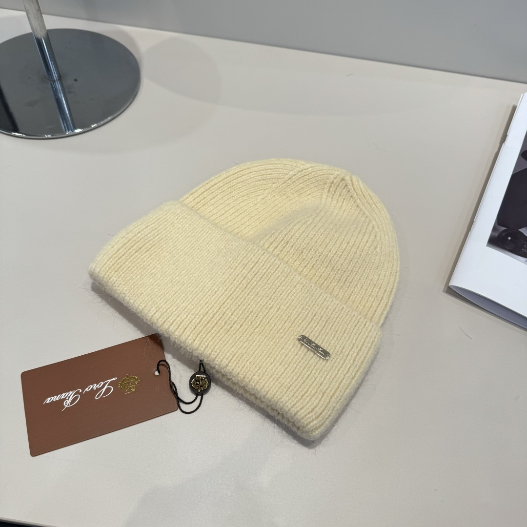 LP最新毛线帽 时尚前卫的休闲设计风格，戴上头就是这样好看看哦，做工精细，男女同款！