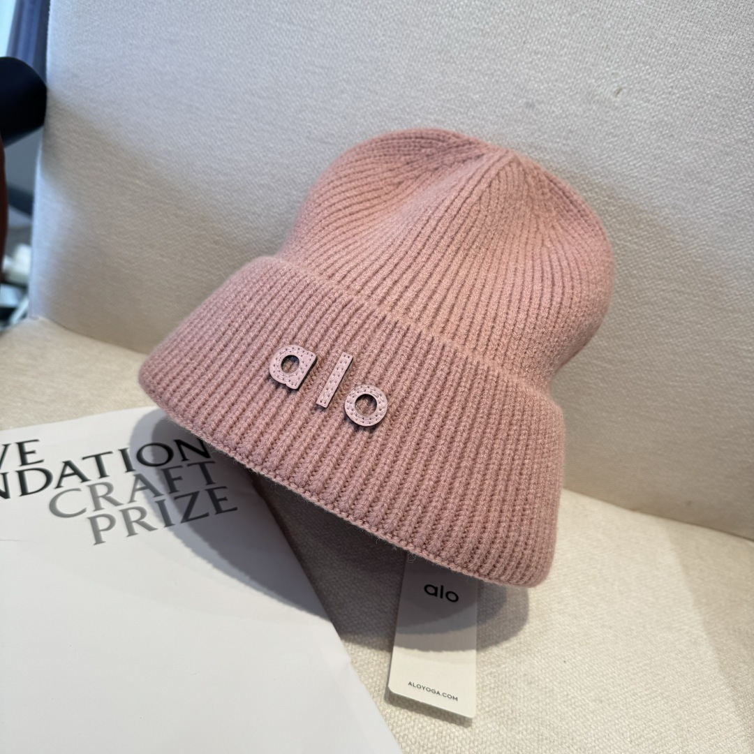 NO:643399,alo woolen hat, simple and fashionable, same style for men and women!  High-quality products, enjoy the sense of quality!  Hats bucket hat, baseball cap, knitted hat, hat, espadrilles, hats19860909alo毛线帽 简约尚时风,男女同款！高质品,尊享品质感！帽子渔夫帽棒球帽针织帽,帽子,espadrilles,hats,hat