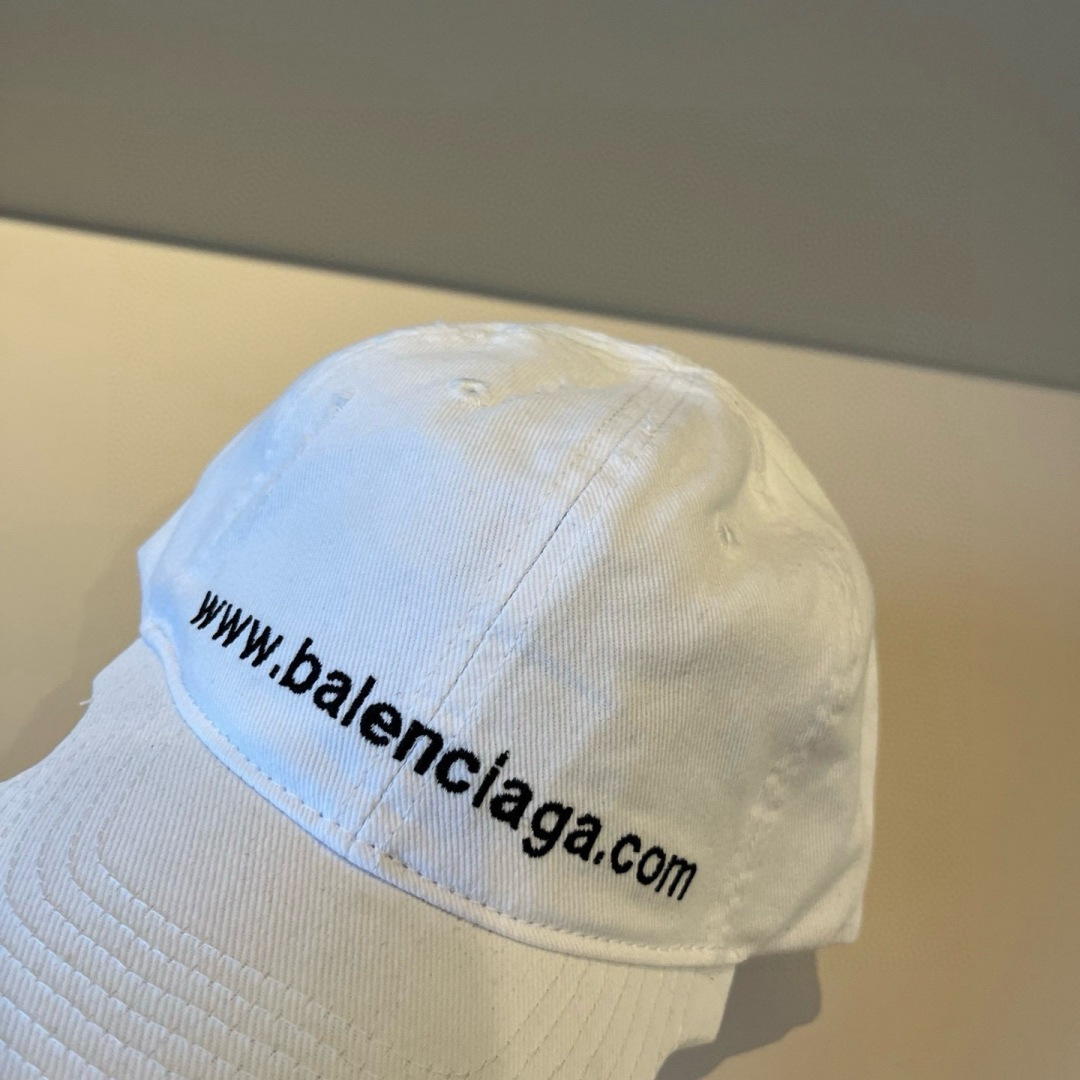 🌾BALENCIAGA巴黎世家新款logo棒球帽，很酷的色系，男女佩戴都有不同style，第一批抢先出货