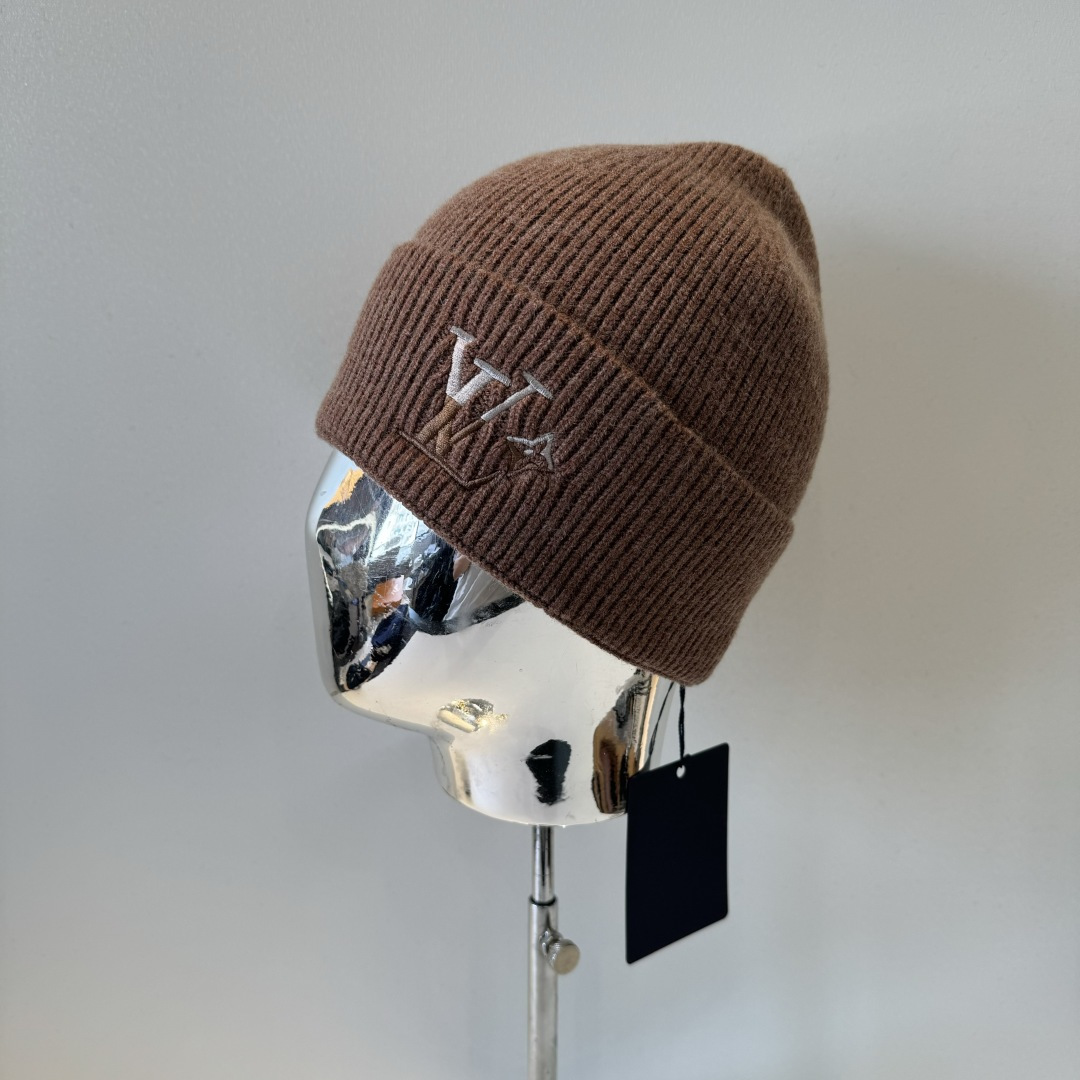 NO:580478,Louis Vuitton Baseball Cap LouisVuitton's new LV woolen hat, heavy industry to create a high-end atmosphere, versatile style for both men and women!  Running volume!  Hat bucket hat baseball cap knitted hat,hat,louis vuitton,louis vuitton,louis vuitton,espadrilles,hats19860909路易威登棒球帽 LouisVuitton新款LV毛线帽,重工打造高端大气,百搭款男女通用！跑量！帽子渔夫帽棒球帽针织帽,帽子,louis vuitton,louis vuitton,louis vuitton,espadrilles,hats,hat