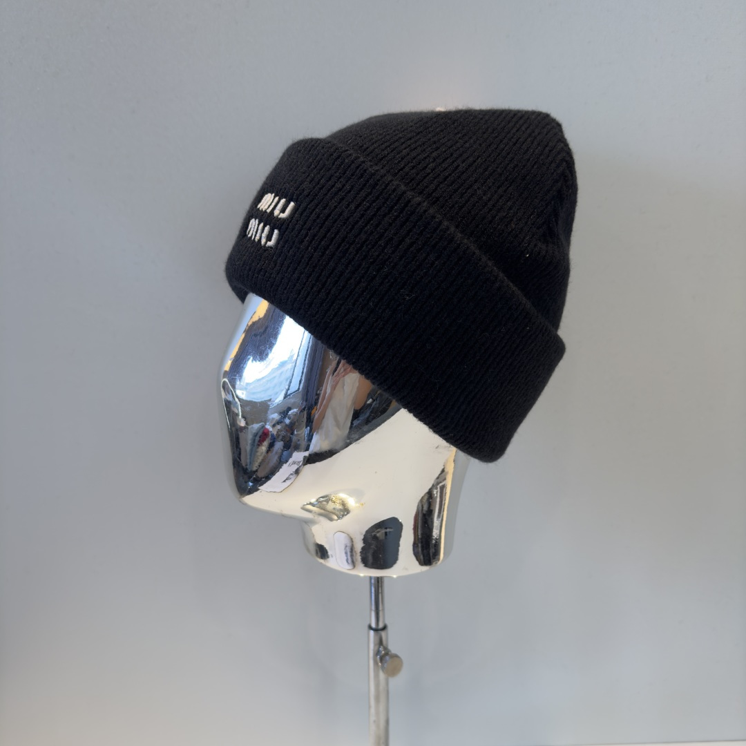 p55 谬谬miumiu 原单春夏新款毛线帽，订制，原版做工细致质量超赞！