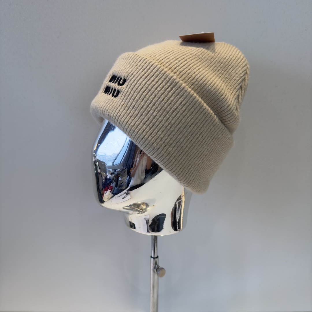p55 谬谬miumiu 原单春夏新款毛线帽，订制，原版做工细致质量超赞！