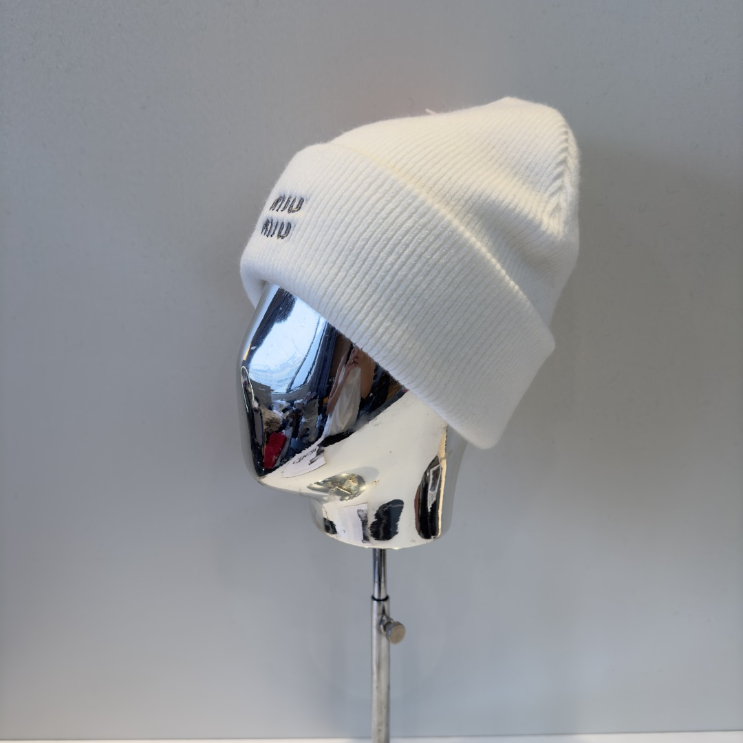 p55 谬谬miumiu 原单春夏新款毛线帽，订制，原版做工细致质量超赞！