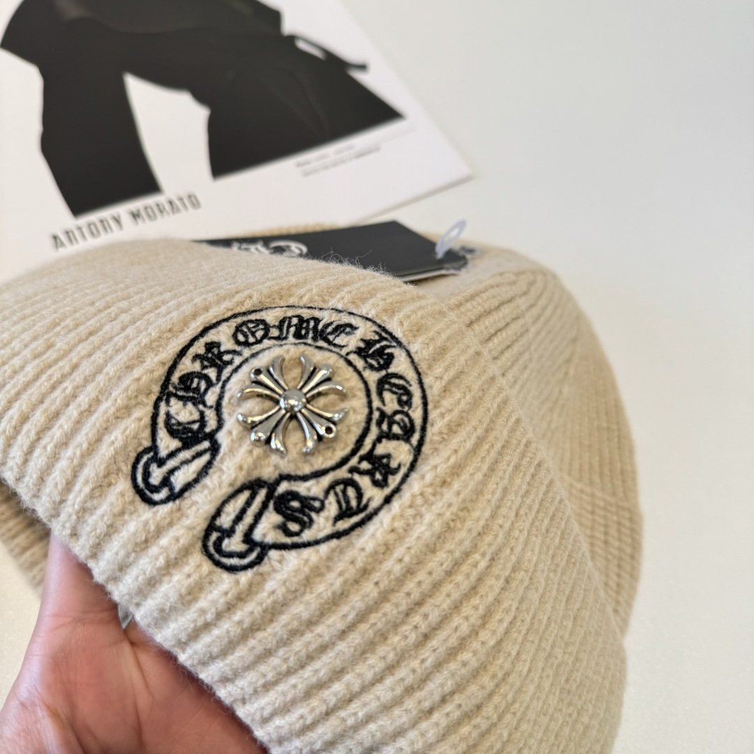 p58 克罗心最新毛线帽 时尚前卫的休闲设计风格，戴上头就是这样好看看哦，做工精细，男女同款！