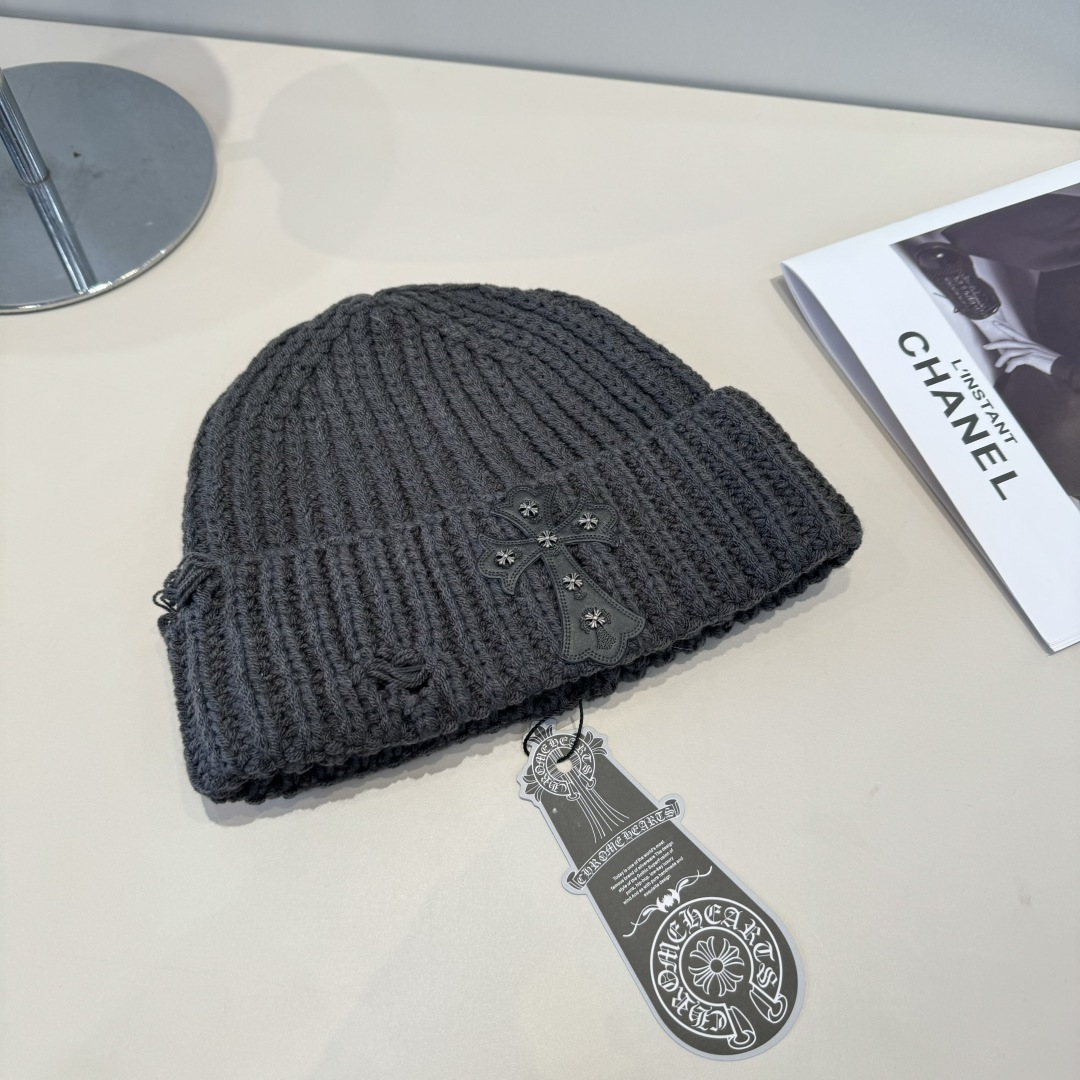 p55 克罗心最新毛线帽 时尚前卫的休闲设计风格，戴上头就是这样好看看哦，做工精细，男女同款！