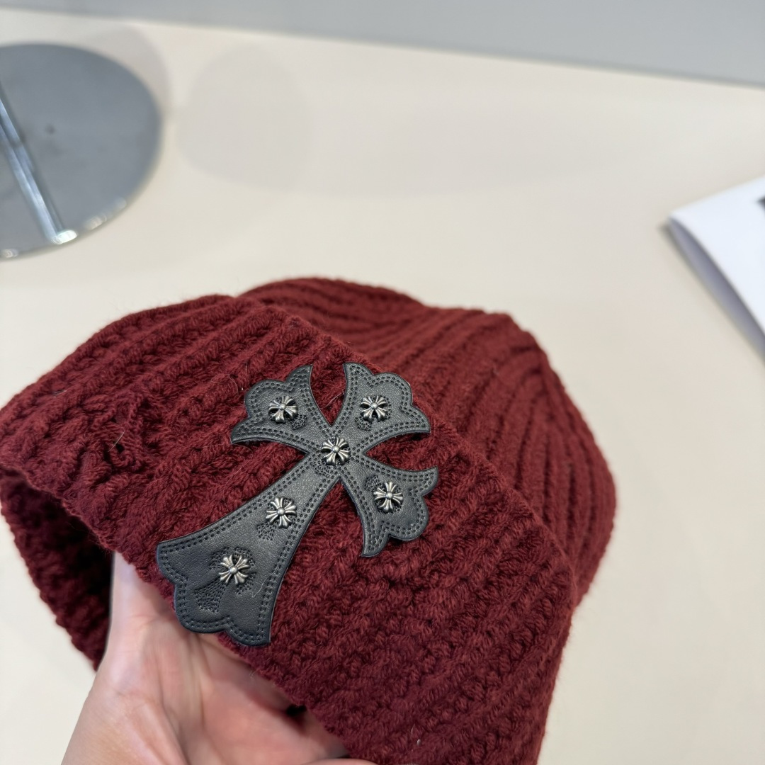 p55 克罗心最新毛线帽 时尚前卫的休闲设计风格，戴上头就是这样好看看哦，做工精细，男女同款！