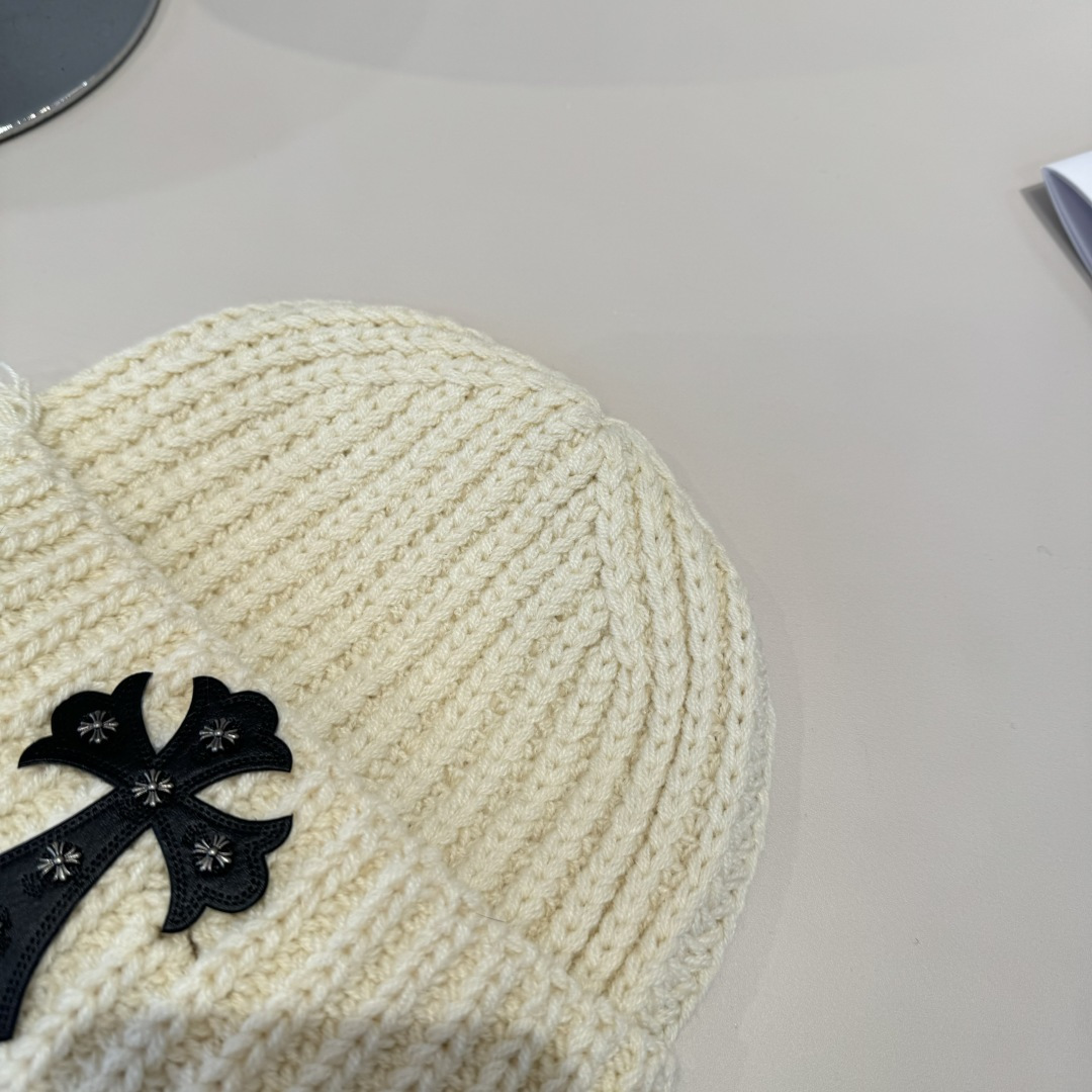 p55 克罗心最新毛线帽 时尚前卫的休闲设计风格，戴上头就是这样好看看哦，做工精细，男女同款！