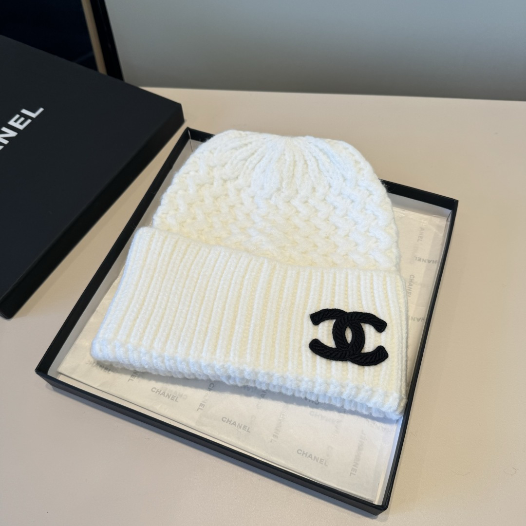 NO:604587,Chanel CHANEL official new woolen hat, Xiaoxiang classic simplicity, fashionable and casual design, running volume new hats, fisherman hats, baseball caps, knitted hats, hats, chanel, chanel, espadrilles, hats19860909香奈儿CHANEL 官方新品毛线帽,小香经典简约,时尚休闲设计 跑量新品帽子渔夫帽棒球帽针织帽,帽子,chanel,chanel,espadrilles,hats,hat