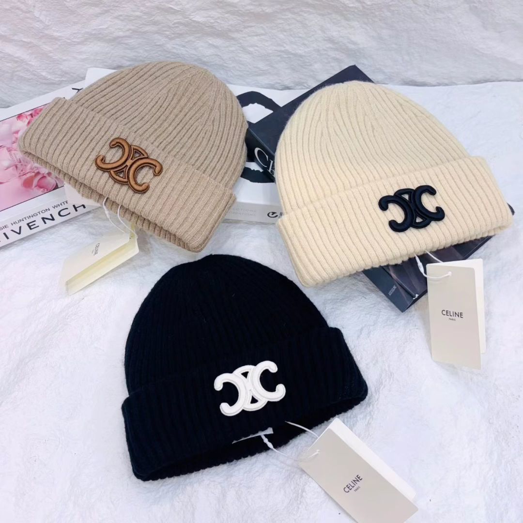 NO:670494,[CELINE] New classic casual and trendy wool hat, Japanese and Korean style, looks great with any combination!  When traveling, you must buy a hat: fisherman hat, baseball cap, knitted hat, hat, celine, celine, espadrilles, hats19860909【CELINE赛琳】新款经典休闲潮流款 毛线帽 日韩风格,随便搭配都超好看！出门旅游,绝对要入手的一款帽子渔夫帽棒球帽针织帽,帽子,celine,celine,espadrilles,hats,hat
