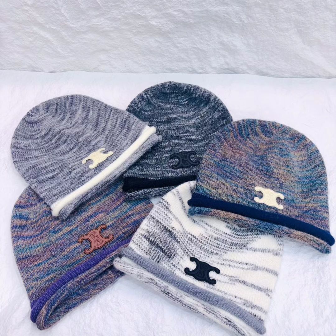 NO:670485,[CELINE] New classic casual and trendy wool hat, Japanese and Korean style, looks great with any combination!  When traveling, you must buy a hat: fisherman hat, baseball cap, knitted hat, hat, celine, celine, espadrilles, hats19860909【CELINE赛琳】新款经典休闲潮流款 毛线帽 日韩风格,随便搭配都超好看！出门旅游,绝对要入手的一款帽子渔夫帽棒球帽针织帽,帽子,celine,celine,espadrilles,hats,hat