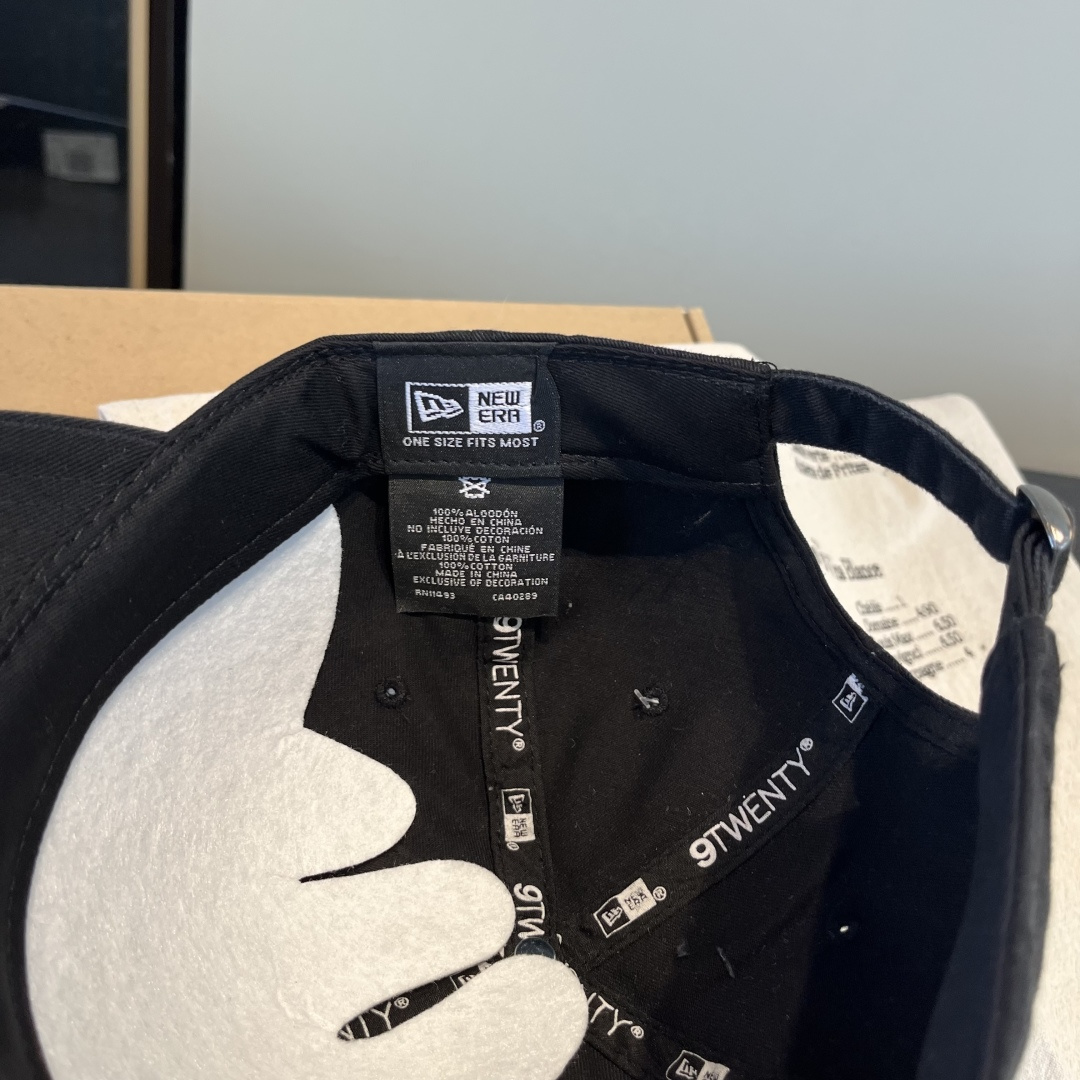 潮牌♥️棒球帽🧢官网新品棒球帽，原单品质火爆来袭 🔥🎩 工艺非常精美 高档大气上档次！低调奢华，方便携带