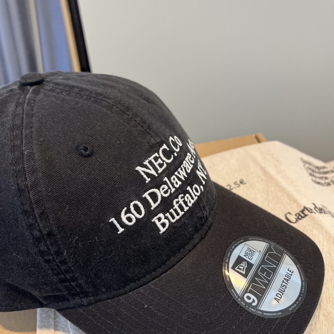 潮牌♥️棒球帽🧢官网新品棒球帽，原单品质火爆来袭 🔥🎩 工艺非常精美 高档大气上档次！低调奢华，方便携带