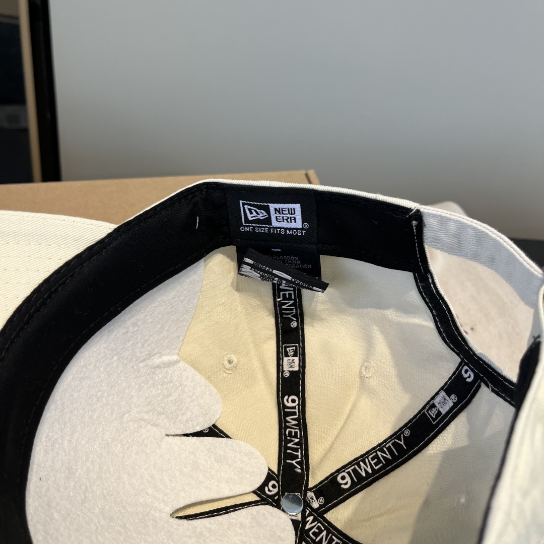 潮牌♥️棒球帽🧢官网新品棒球帽，原单品质火爆来袭 🔥🎩 工艺非常精美 高档大气上档次！低调奢华，方便携带