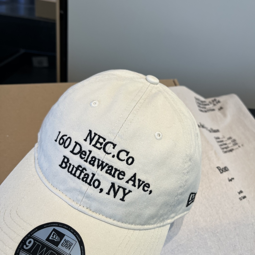 潮牌♥️棒球帽🧢官网新品棒球帽，原单品质火爆来袭 🔥🎩 工艺非常精美 高档大气上档次！低调奢华，方便携带