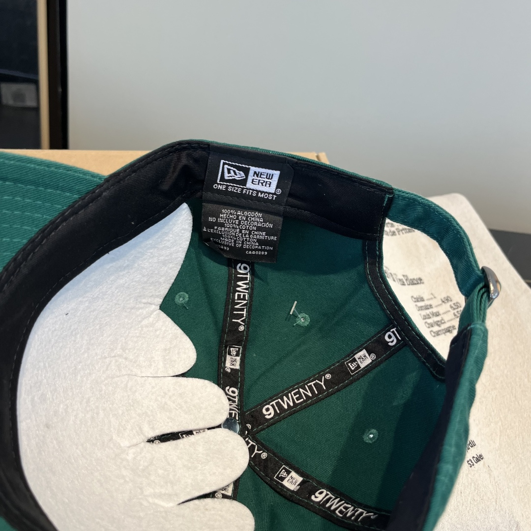 潮牌♥️棒球帽🧢官网新品棒球帽，原单品质火爆来袭 🔥🎩 工艺非常精美 高档大气上档次！低调奢华，方便携带