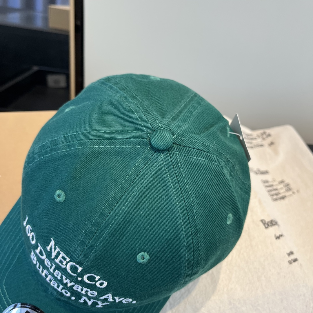 潮牌♥️棒球帽🧢官网新品棒球帽，原单品质火爆来袭 🔥🎩 工艺非常精美 高档大气上档次！低调奢华，方便携带