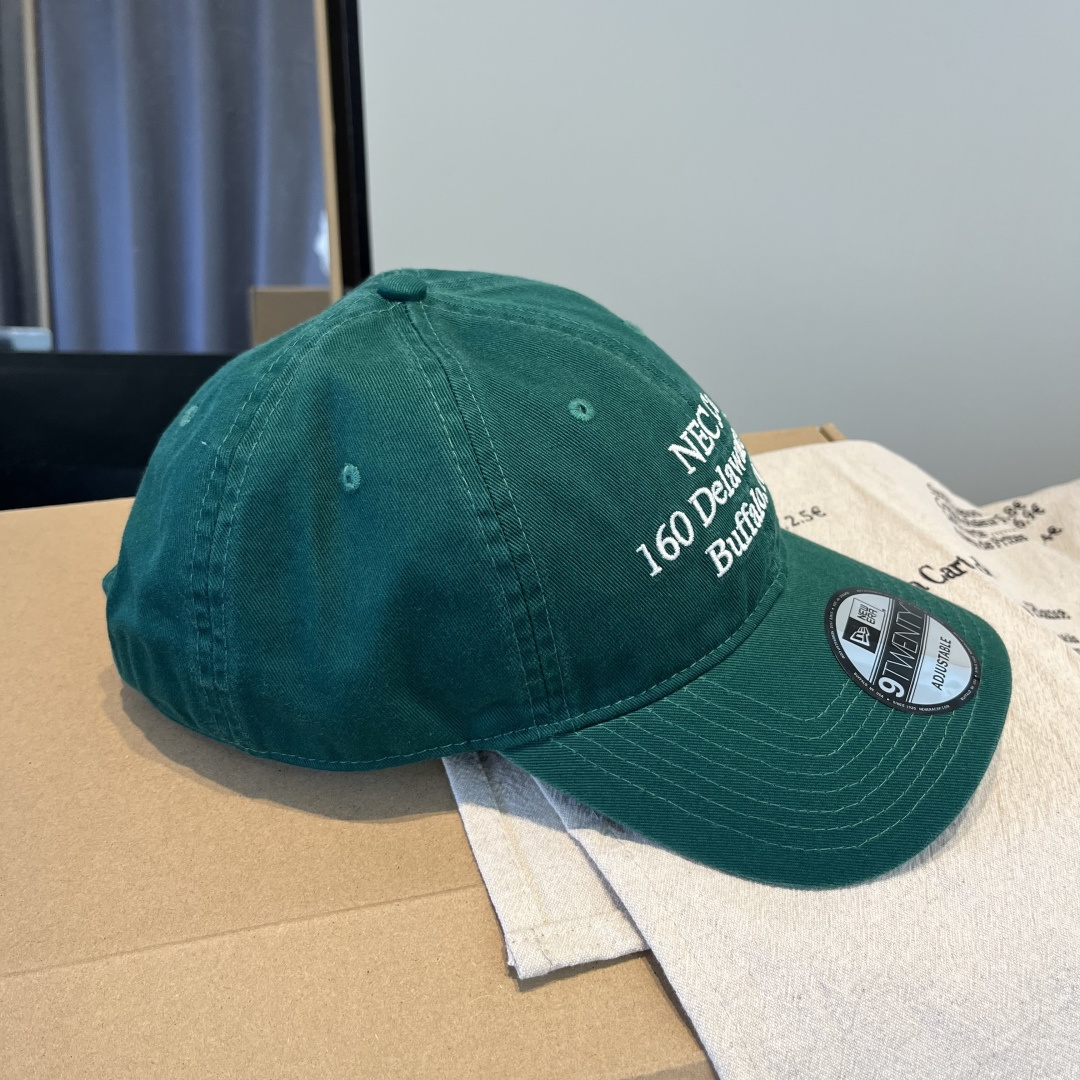 潮牌♥️棒球帽🧢官网新品棒球帽，原单品质火爆来袭 🔥🎩 工艺非常精美 高档大气上档次！低调奢华，方便携带