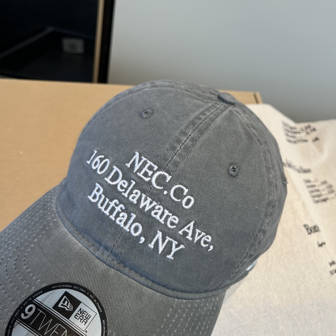 潮牌♥️棒球帽🧢官网新品棒球帽，原单品质火爆来袭 🔥🎩 工艺非常精美 高档大气上档次！低调奢华，方便携带