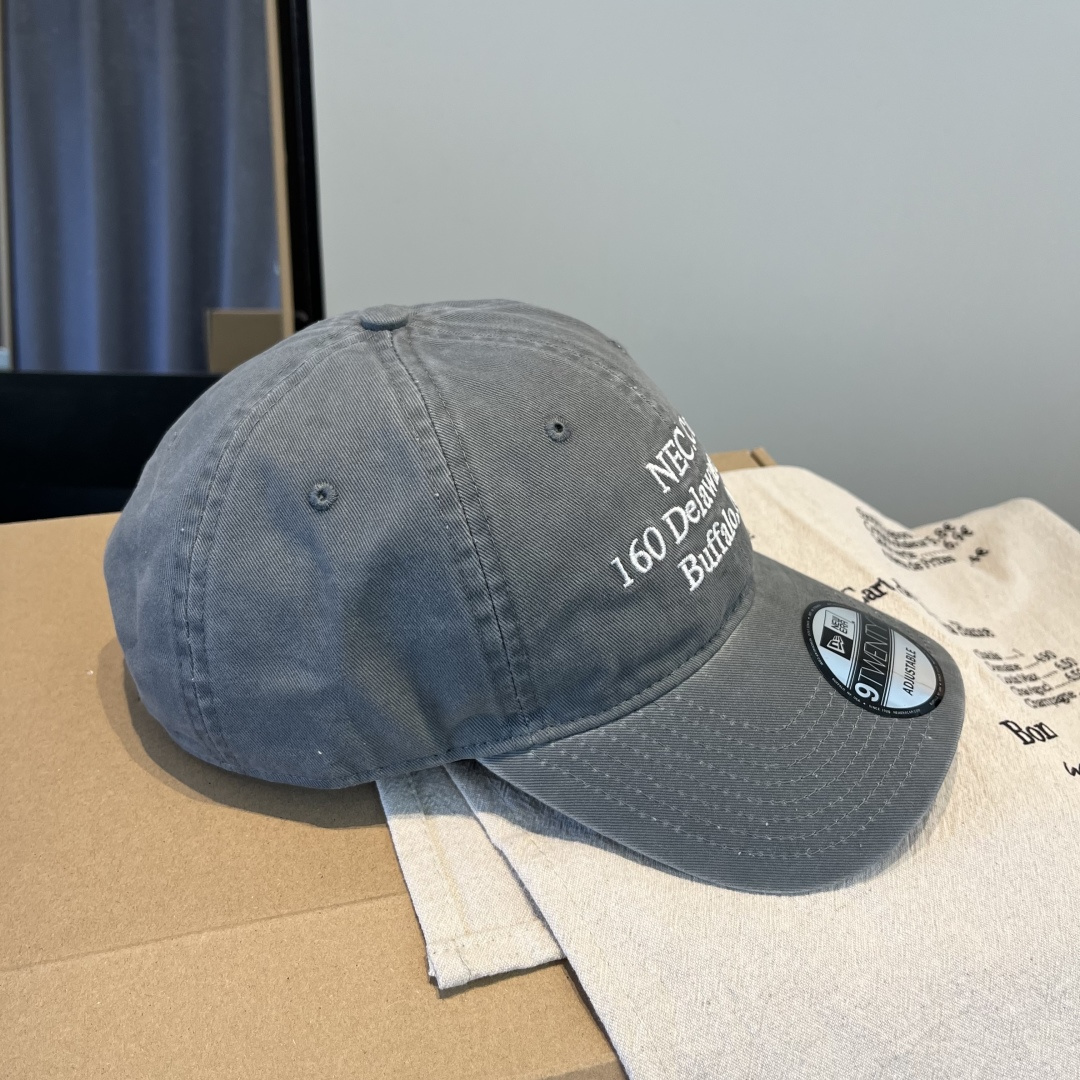 潮牌♥️棒球帽🧢官网新品棒球帽，原单品质火爆来袭 🔥🎩 工艺非常精美 高档大气上档次！低调奢华，方便携带