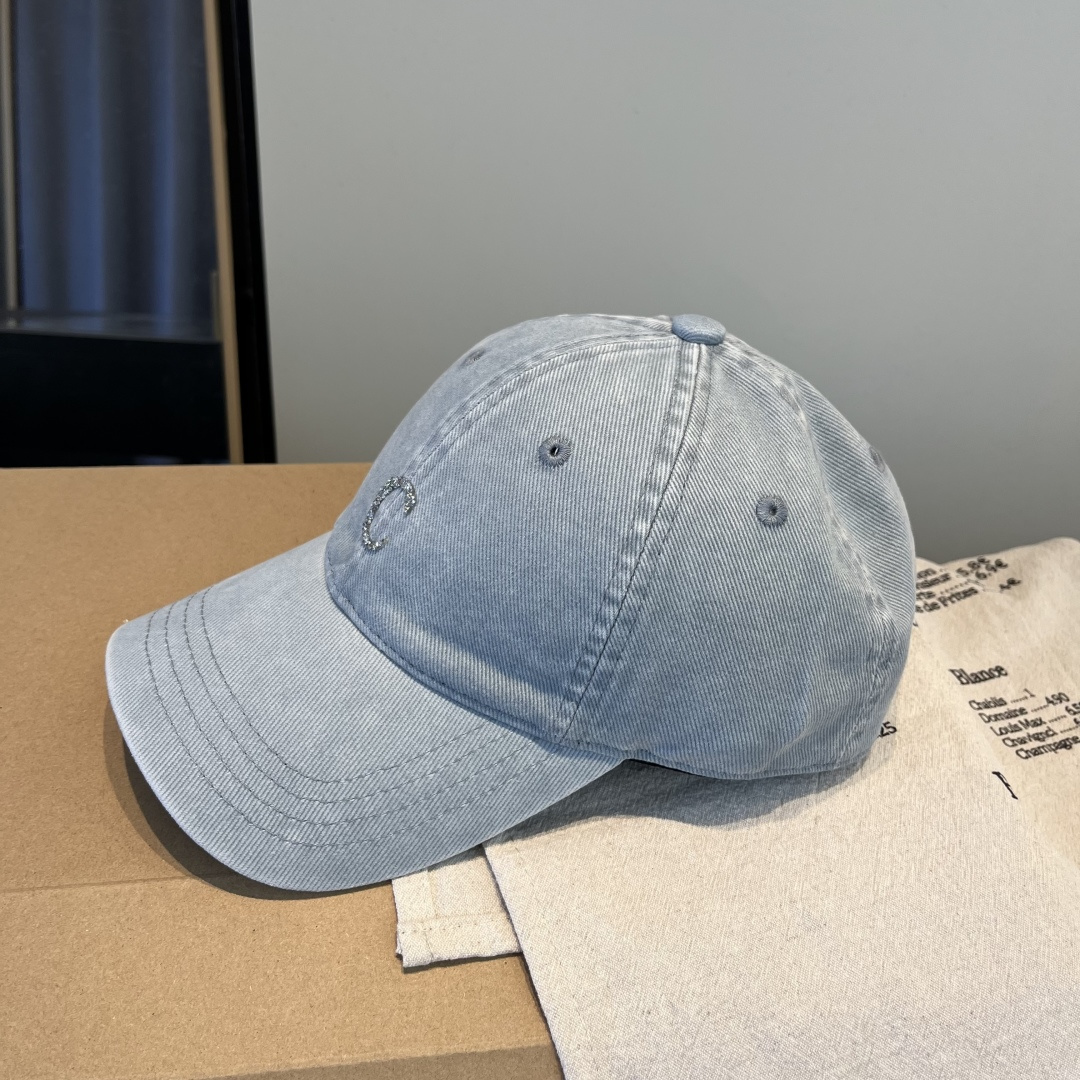 【CELINE赛琳】新款经典休闲潮流款 棒球帽日韩风格，随便搭配都超好看！出门旅游，绝对要入手的一款