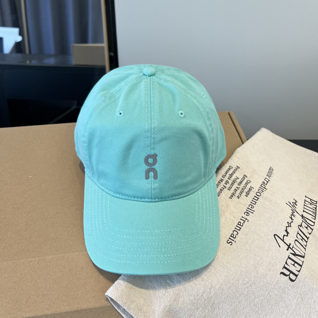 潮牌♥️棒球帽🧢官网新品棒球帽，原单品质火爆来袭 🔥🎩 工艺非常精美 高档大气上档次！低调奢华，方便携带