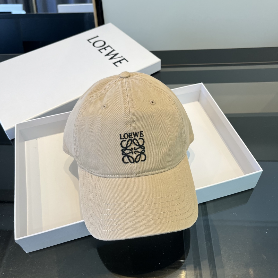 罗意威 LOEWE新款原版原标设计，质感超好，外部线条定位标准，做工精细，简约大气低价走量！