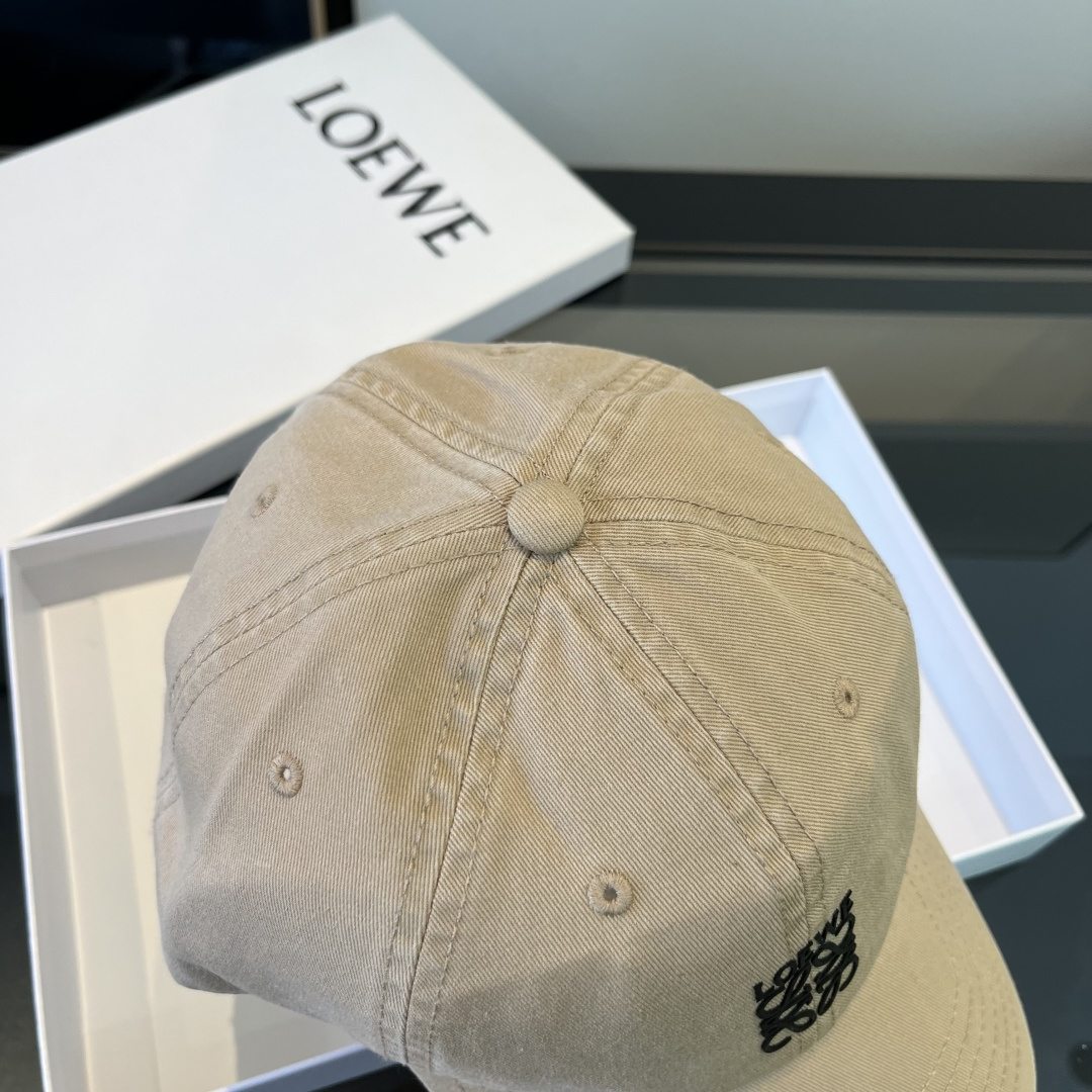 罗意威 LOEWE新款原版原标设计，质感超好，外部线条定位标准，做工精细，简约大气低价走量！