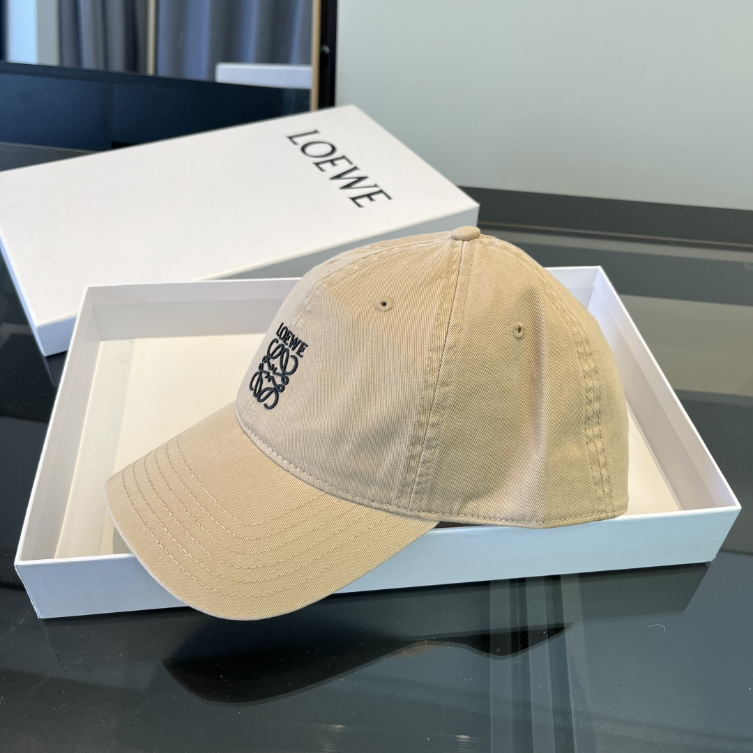 罗意威 LOEWE新款原版原标设计，质感超好，外部线条定位标准，做工精细，简约大气低价走量！