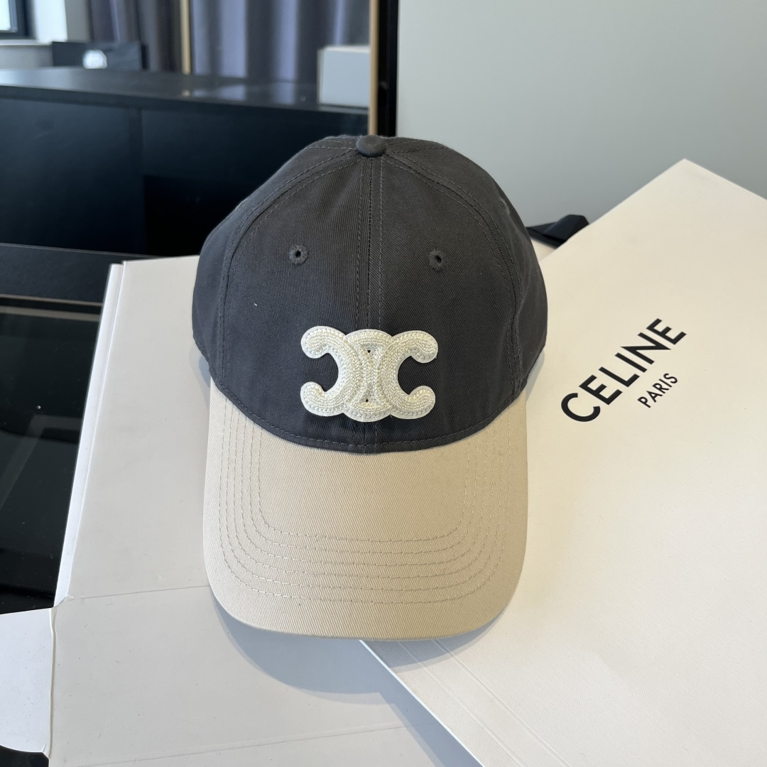 【CELINE赛琳】新款经典休闲潮流款 棒球帽日韩风格，随便搭配都超好看！出门旅游，绝对要入手的一款