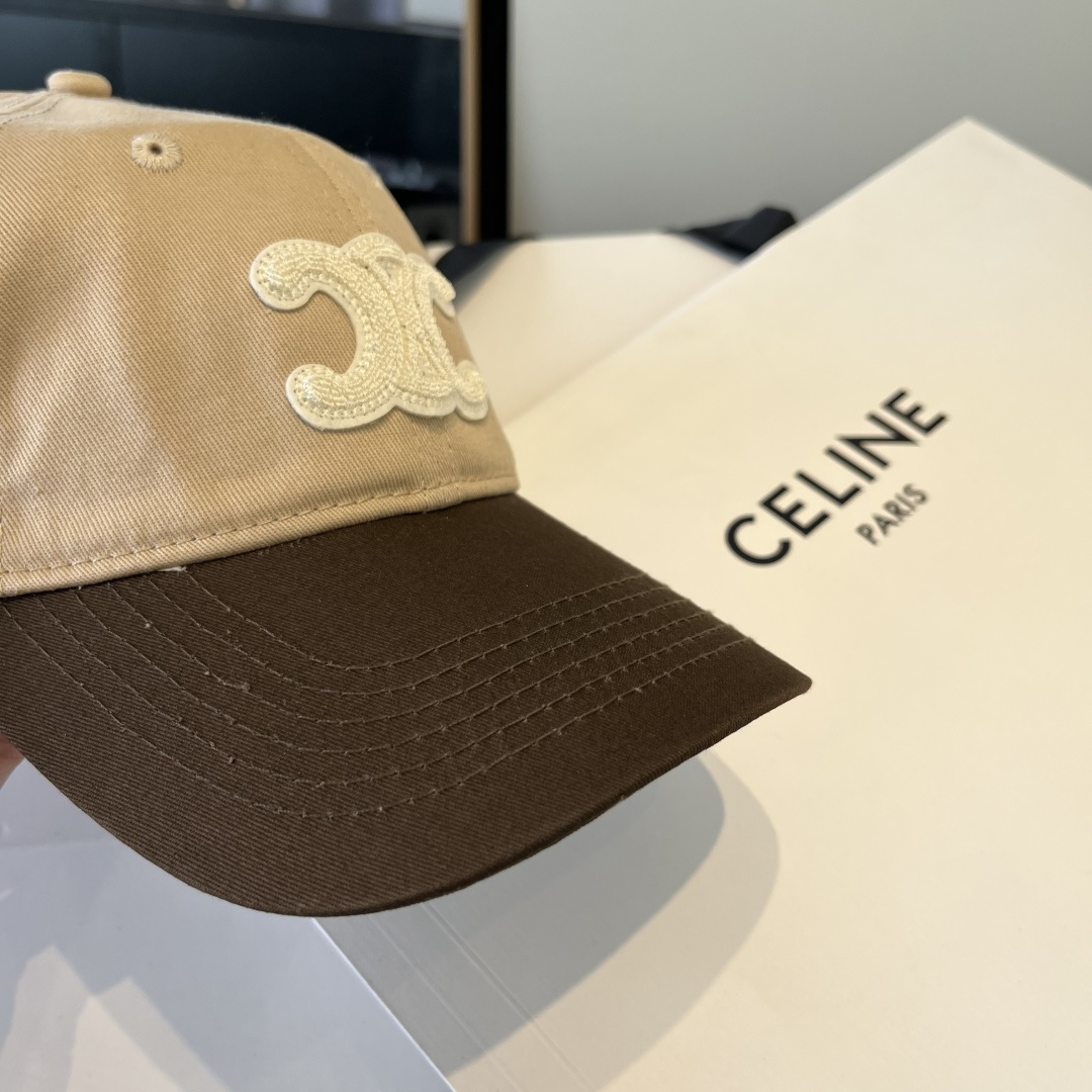 【CELINE赛琳】新款经典休闲潮流款 棒球帽日韩风格，随便搭配都超好看！出门旅游，绝对要入手的一款