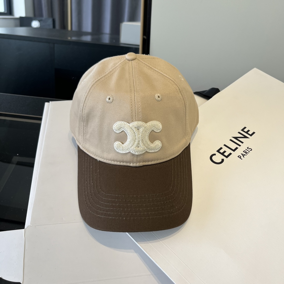 【CELINE赛琳】新款经典休闲潮流款 棒球帽日韩风格，随便搭配都超好看！出门旅游，绝对要入手的一款