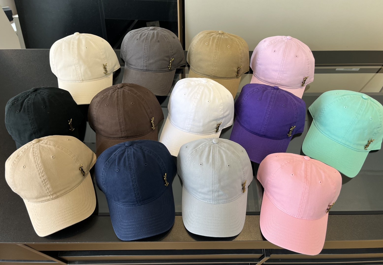 【YSL圣罗兰】2025早春新款简约棒球帽，新款出货，大牌款超好搭配，赶紧入手！