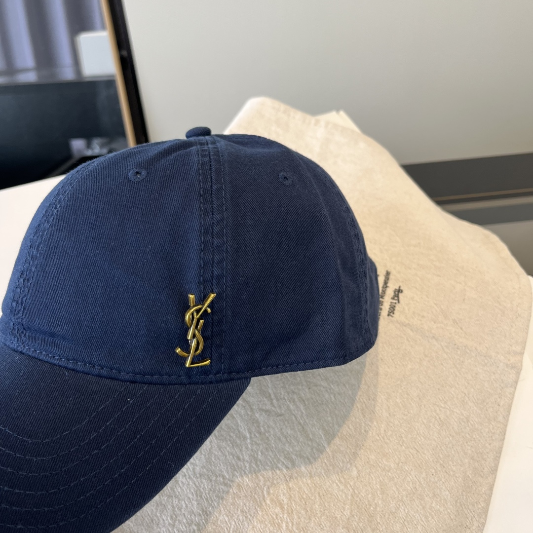 【YSL圣罗兰】2025早春新款简约棒球帽，新款出货，大牌款超好搭配，赶紧入手！