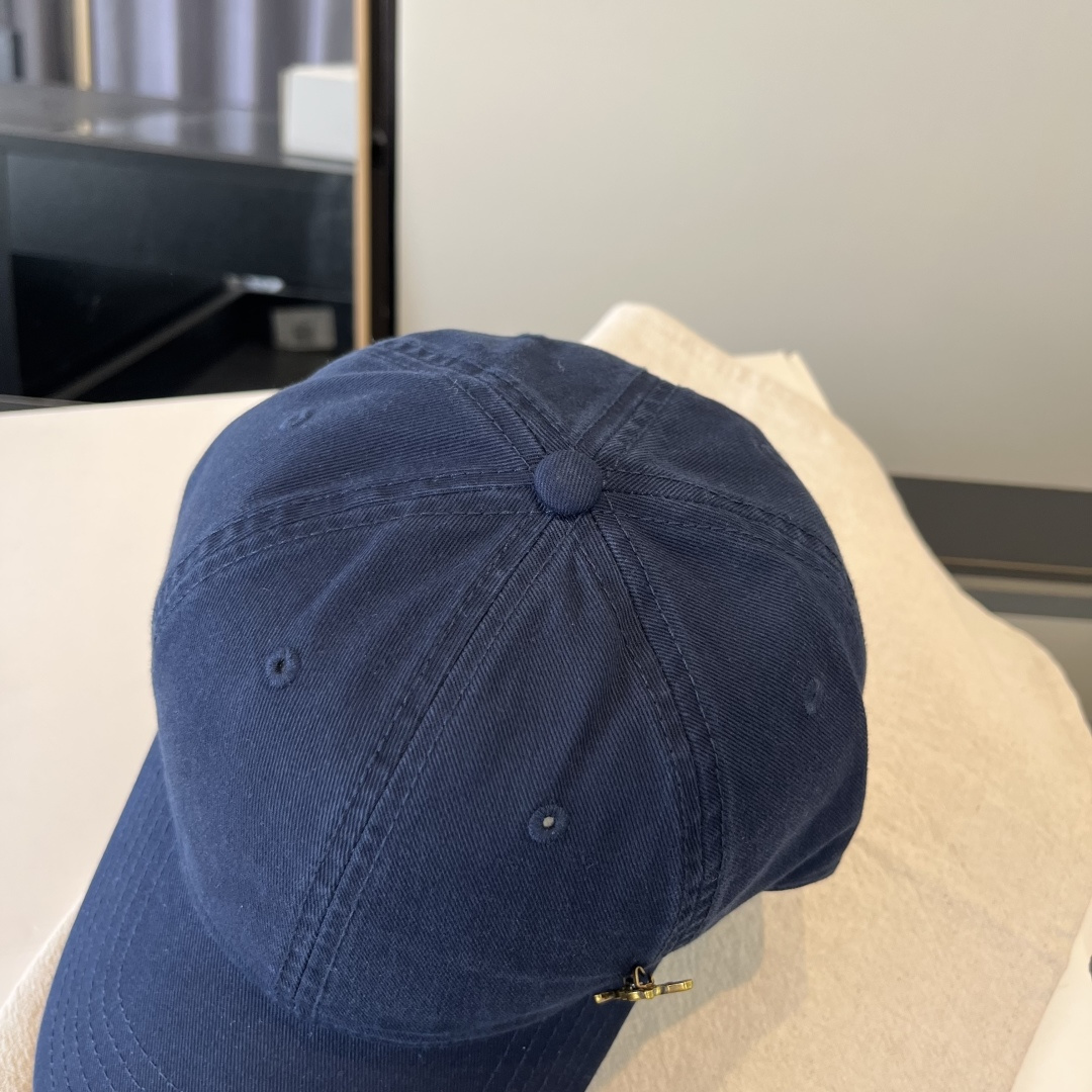 【YSL圣罗兰】2025早春新款简约棒球帽，新款出货，大牌款超好搭配，赶紧入手！