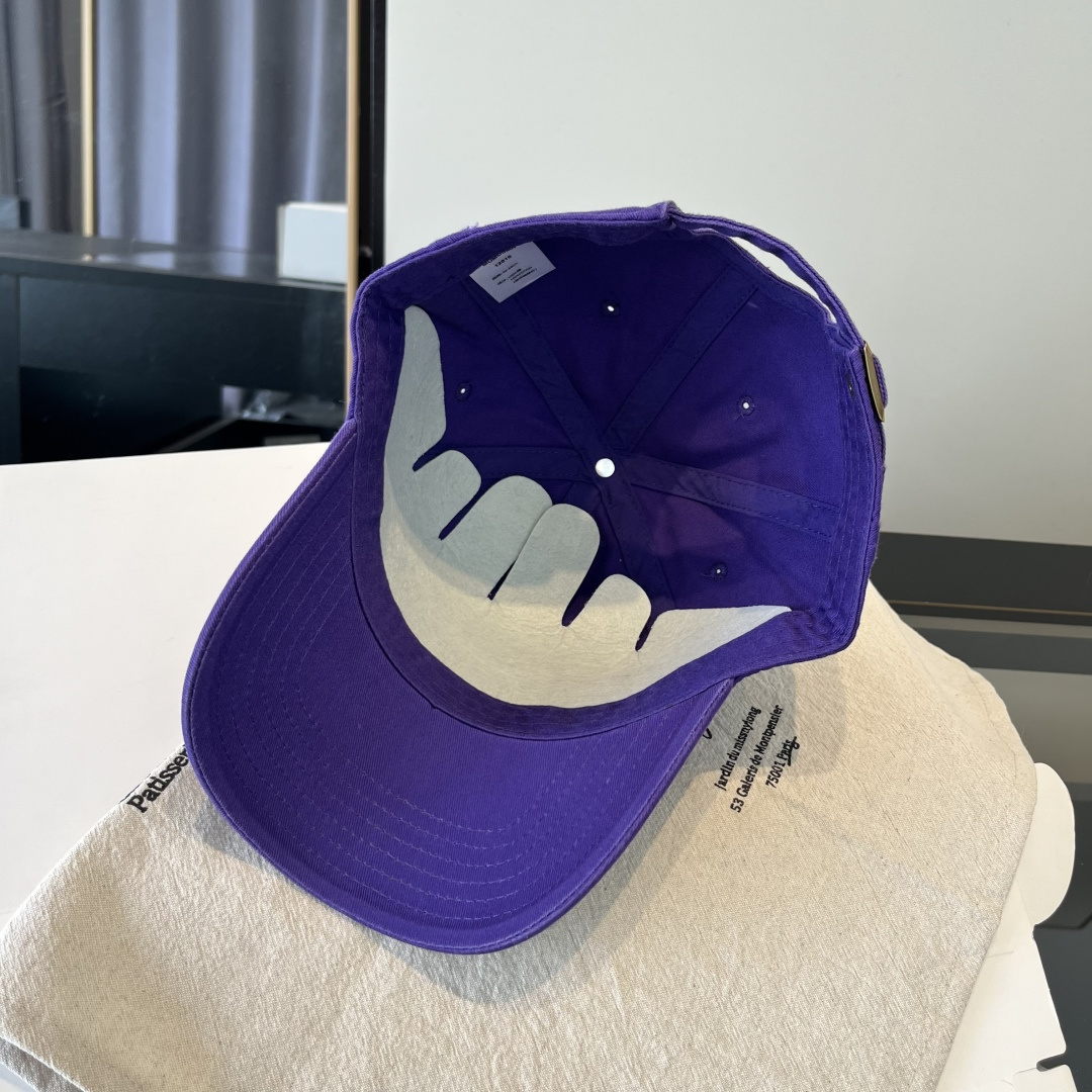 【YSL圣罗兰】2025早春新款简约棒球帽，新款出货，大牌款超好搭配，赶紧入手！