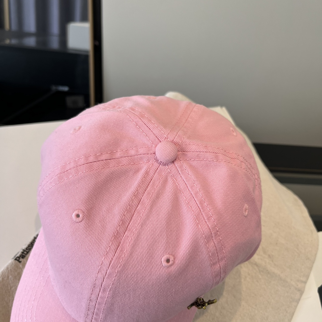 【YSL圣罗兰】2025早春新款简约棒球帽，新款出货，大牌款超好搭配，赶紧入手！