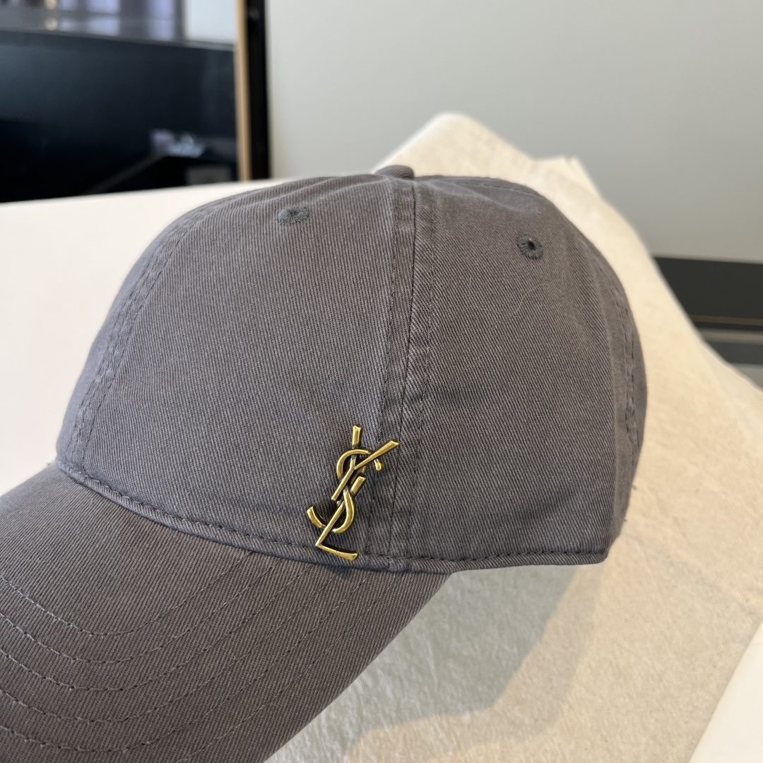 【YSL圣罗兰】2025早春新款简约棒球帽，新款出货，大牌款超好搭配，赶紧入手！