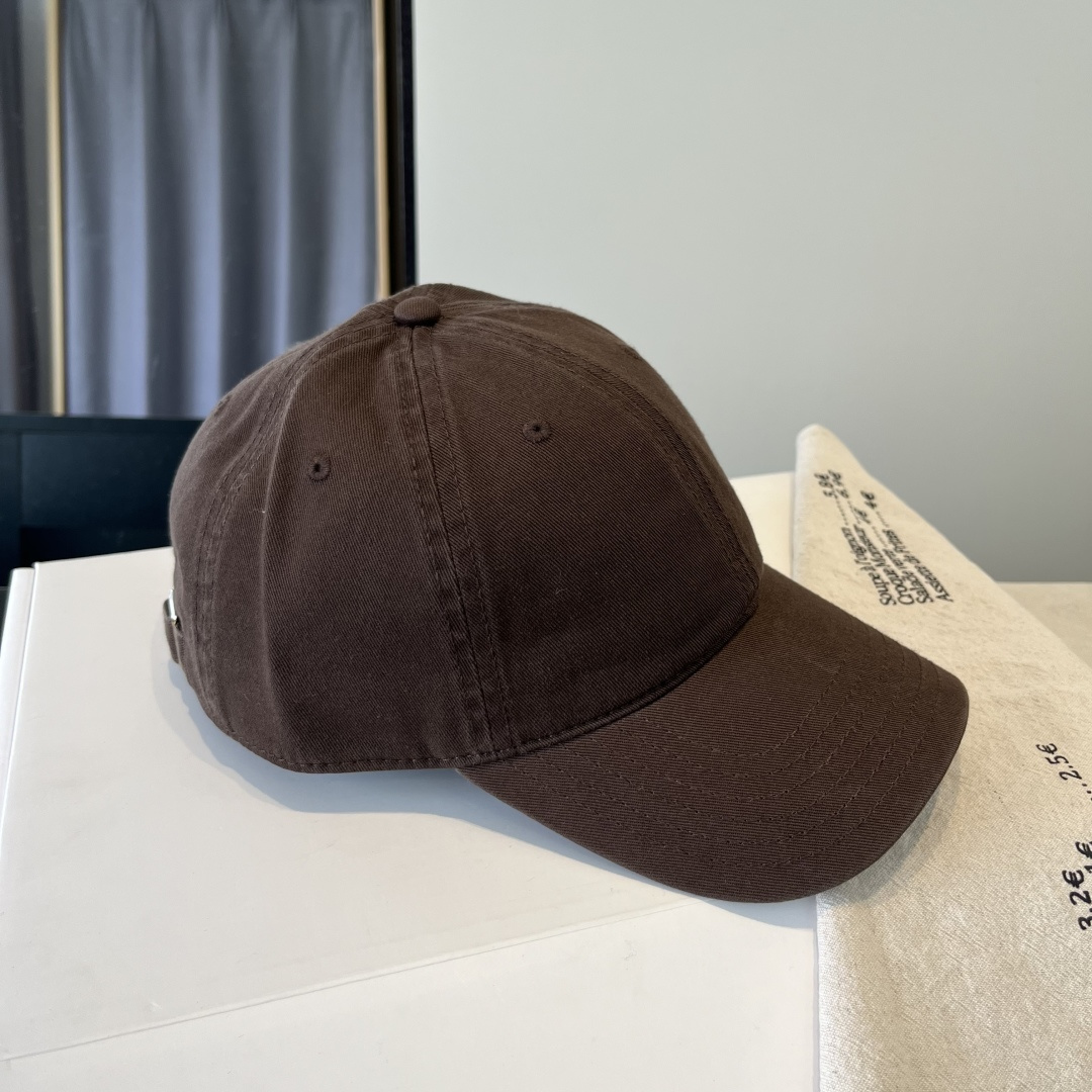 【YSL圣罗兰】2025早春新款简约棒球帽，新款出货，大牌款超好搭配，赶紧入手！