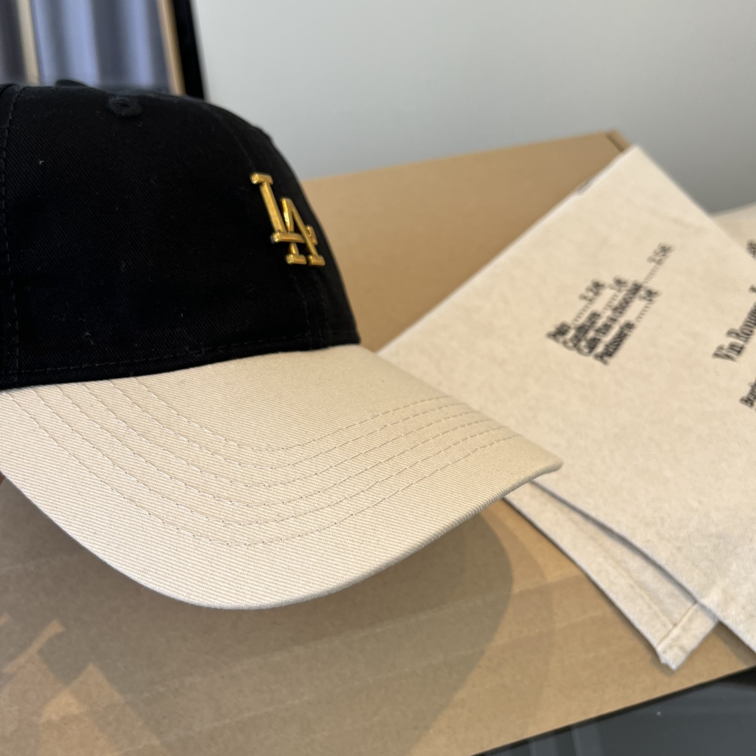 LP最新棒球帽 时尚前卫的休闲设计风格，戴上头就是这样好看看哦，做工精细，男女同款！