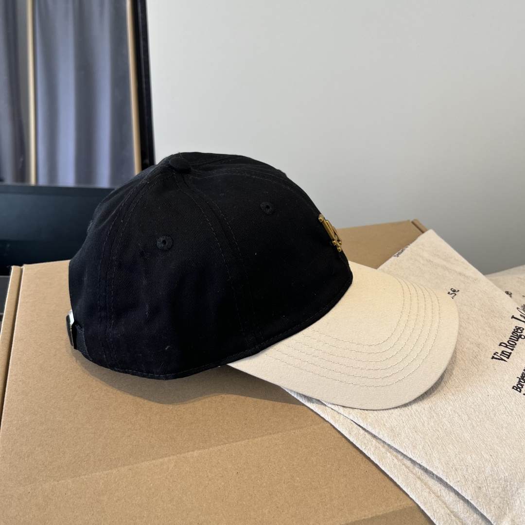 LP最新棒球帽 时尚前卫的休闲设计风格，戴上头就是这样好看看哦，做工精细，男女同款！