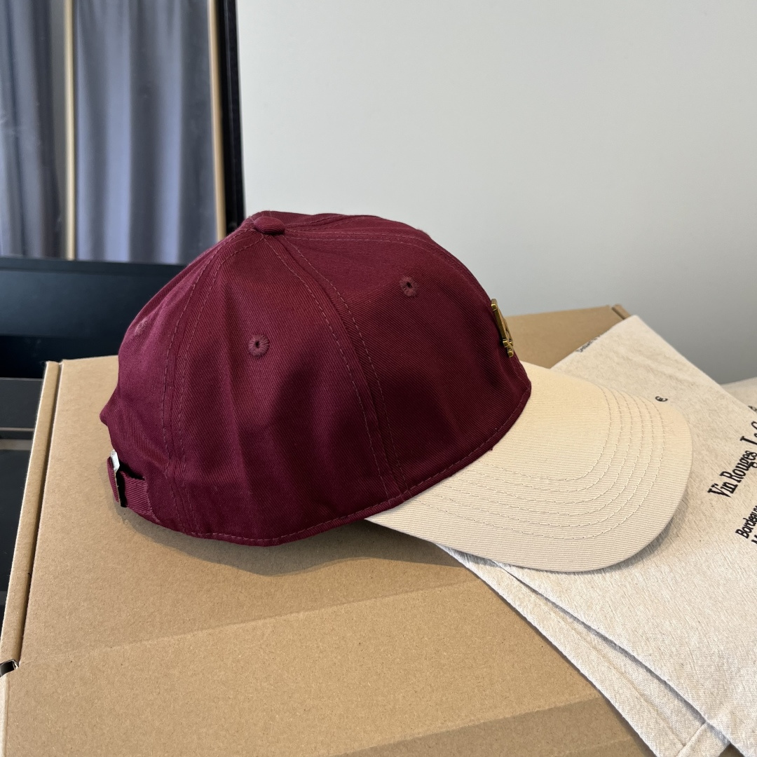 LP最新棒球帽 时尚前卫的休闲设计风格，戴上头就是这样好看看哦，做工精细，男女同款！