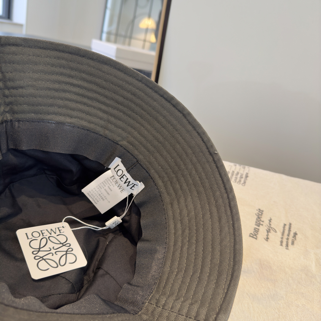 罗意威早春新款渔夫帽，简约尚时风，男女同款！高质品，尊享品质感！