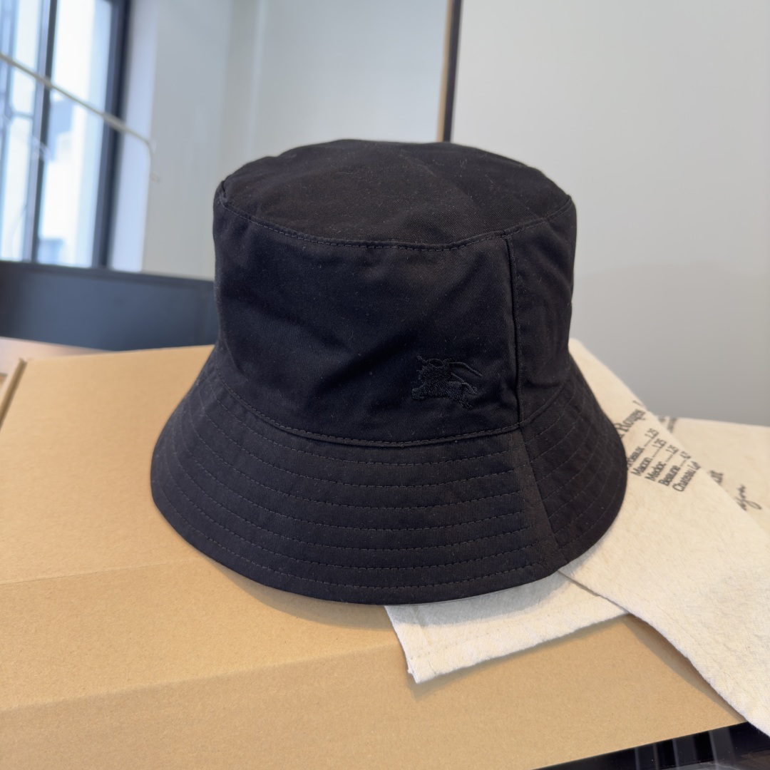 BURBERRY巴宝利早春新款渔夫帽，简约尚时风，男女同款！高质品，尊享品质感！