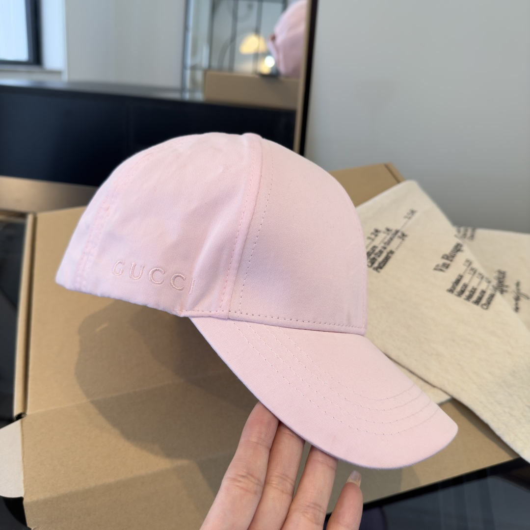 古奇棒球帽♥️GUCCI🧢官网新品，棒球帽，原单品质火爆来袭 🔥🎩 工艺非常精美 高档大气上档次！低调奢