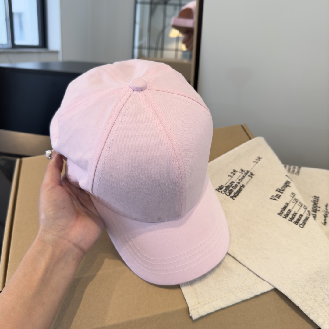古奇棒球帽♥️GUCCI🧢官网新品，棒球帽，原单品质火爆来袭 🔥🎩 工艺非常精美 高档大气上档次！低调奢