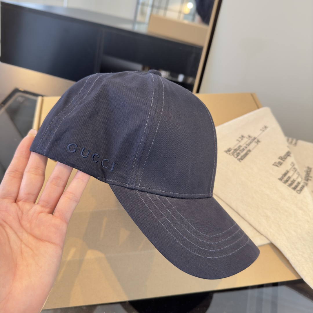 古奇棒球帽♥️GUCCI🧢官网新品，棒球帽，原单品质火爆来袭 🔥🎩 工艺非常精美 高档大气上档次！低调奢