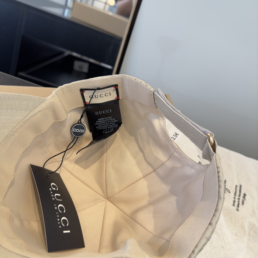 古奇棒球帽♥️GUCCI🧢官网新品，棒球帽，原单品质火爆来袭 🔥🎩 工艺非常精美 高档大气上档次！低调奢