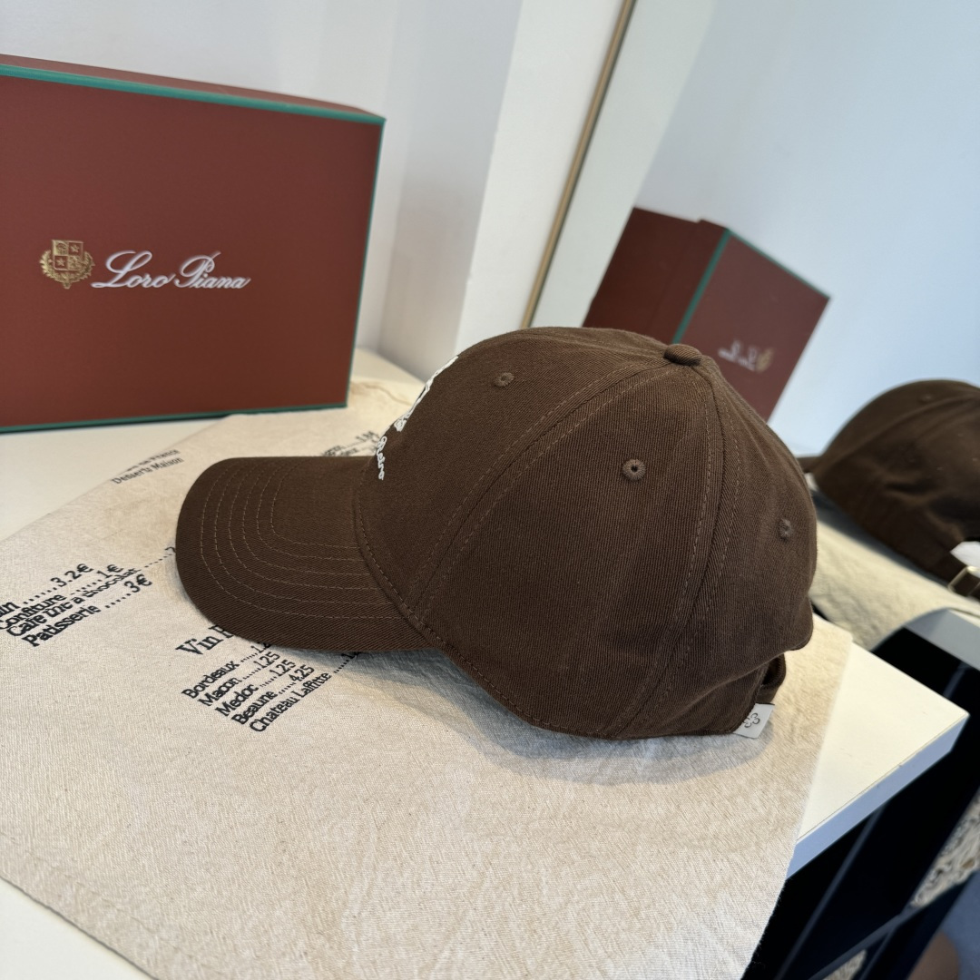 LP最新棒球帽 时尚前卫的休闲设计风格，戴上头就是这样好看看哦，做工精细，男女同款！